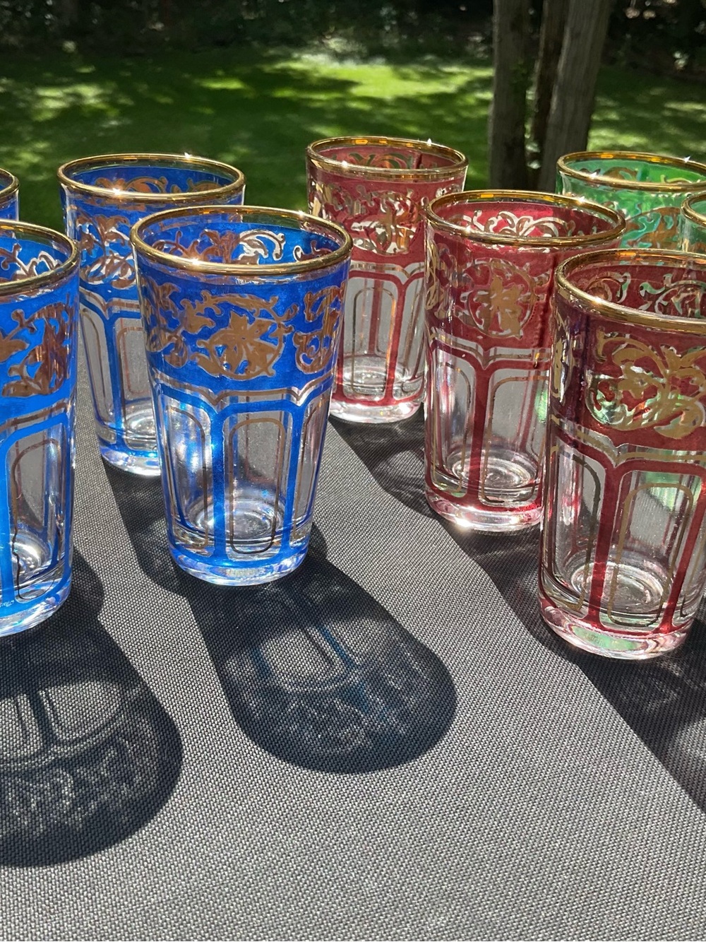 Vintage 9 Hand-Painted Moroccan Glasses - Red, Blue & Green W/ Gold Trim - Picture 6 of 6